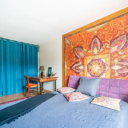 Les Volets Bleus Apartman *